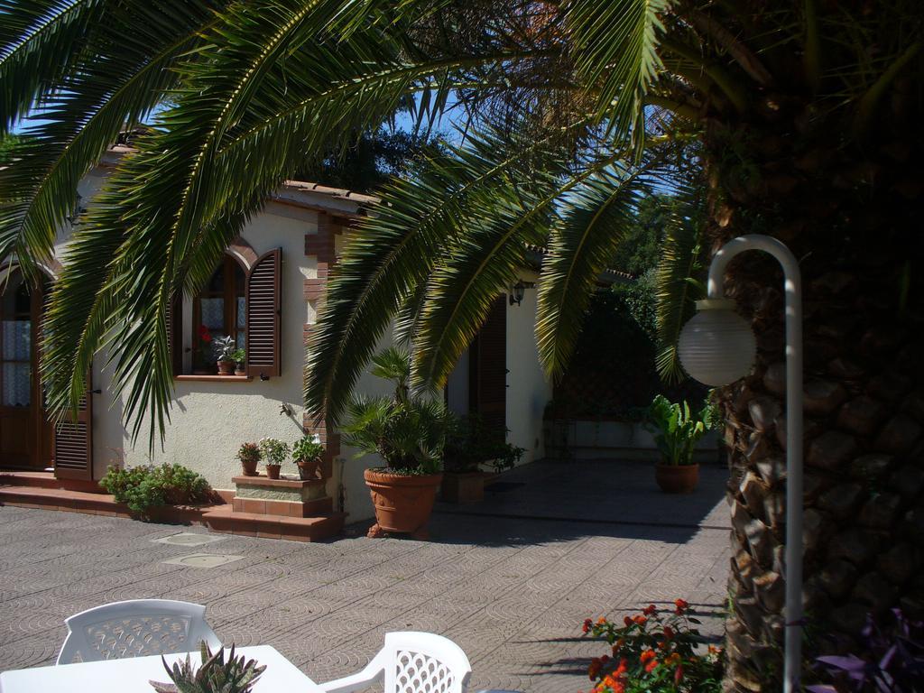 Villetta in Maremma La Pescaia Esterno foto